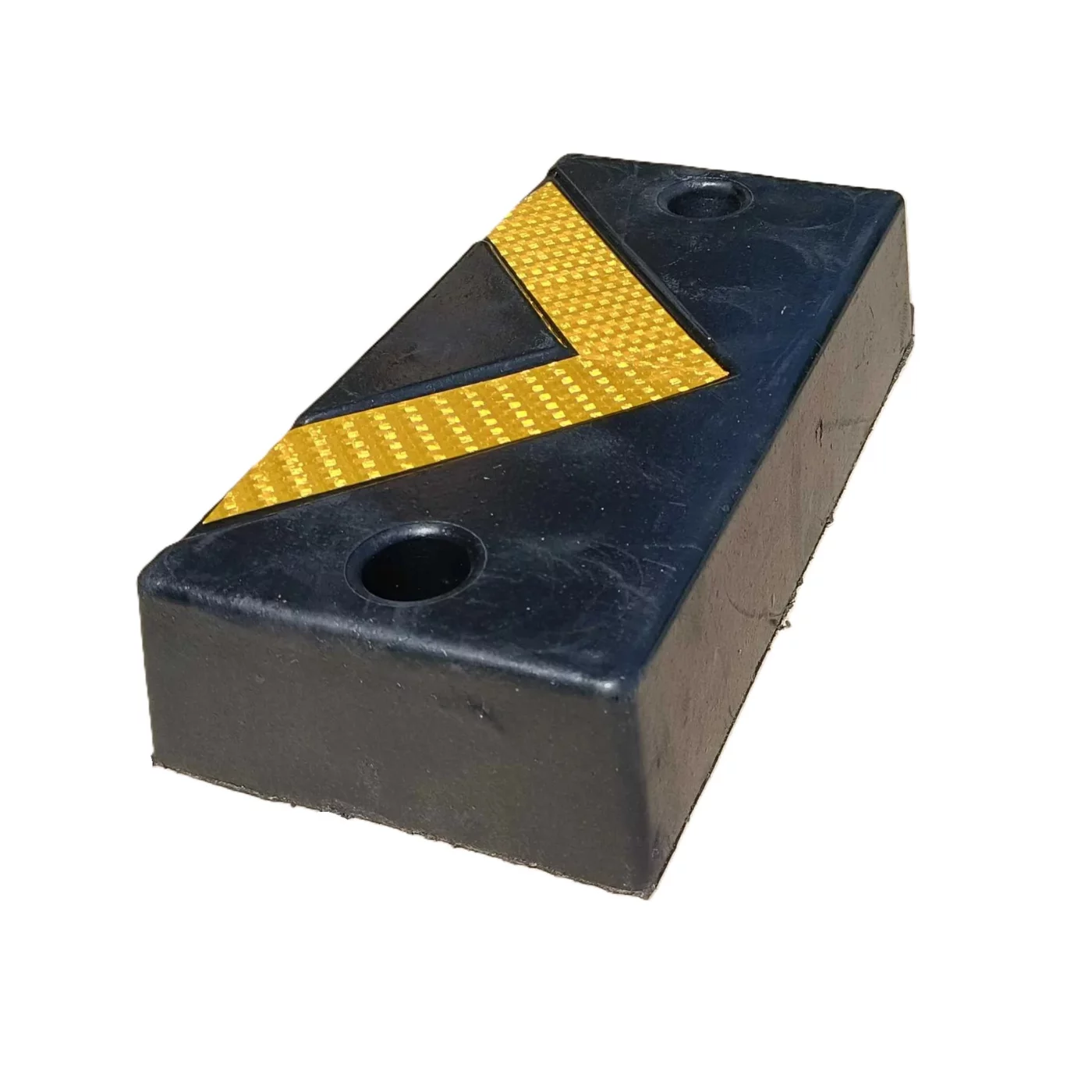 Čierno-žltý gumový reflexné doraz na rampe - dĺžka 40 cm, šírka 20 cm, výška 8,5 cm