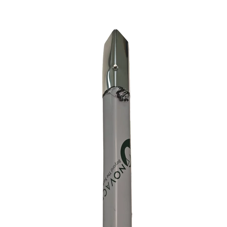 Stříbrná nerezová ochrana rohů zdí, stěn s otvory pro šrouby CP10 - délka 150 cm, šířka 4 x 4 cm, tloušťka 0,1 cm