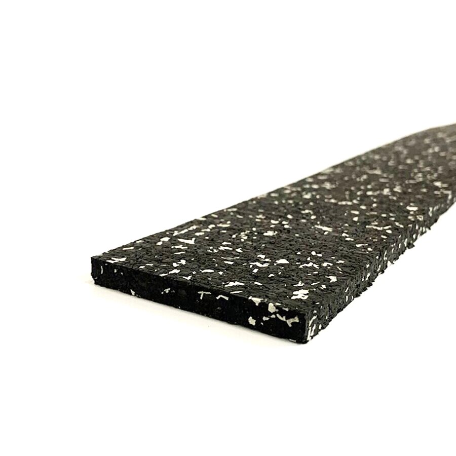 Čierno-biela gumová soklová podlahová lišta FLOMA SF1100 IceFlo - dĺžka 200 cm, šírka 7 cm a hrúbka 0,8 cm