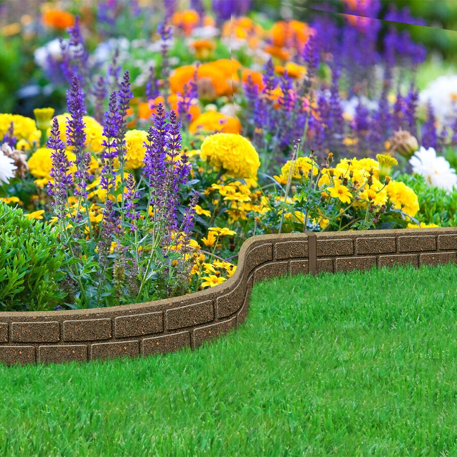 Hnědý gumový zahradní obrubník FLOMA Bricks - délka 120 cm, šířka 2 cm, výška 15 cm