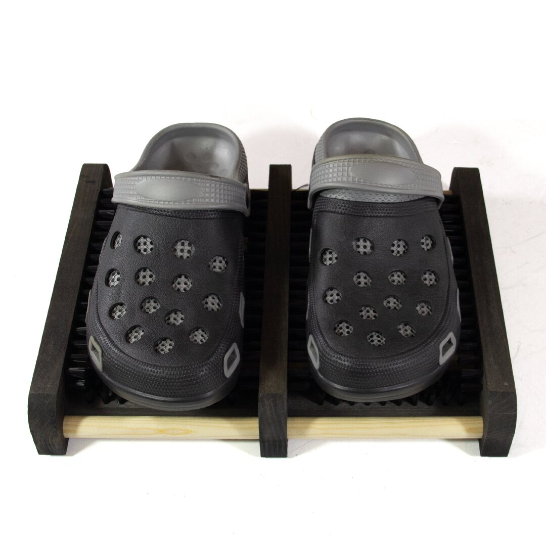 Dřevěno-plastový kartáčový čistič bot a podrážek obuvi FLOMA BootScraper - délka 27 cm, šířka 34 cm, výška 5,5 cm