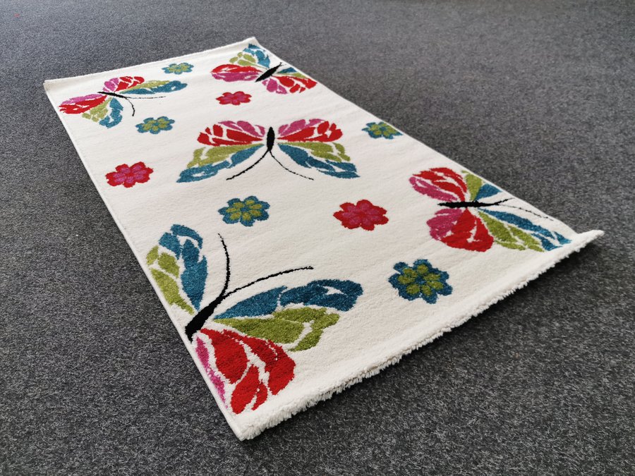 Různobarevný moderní kusový koberec - délka 150 cm a šířka 80 cm