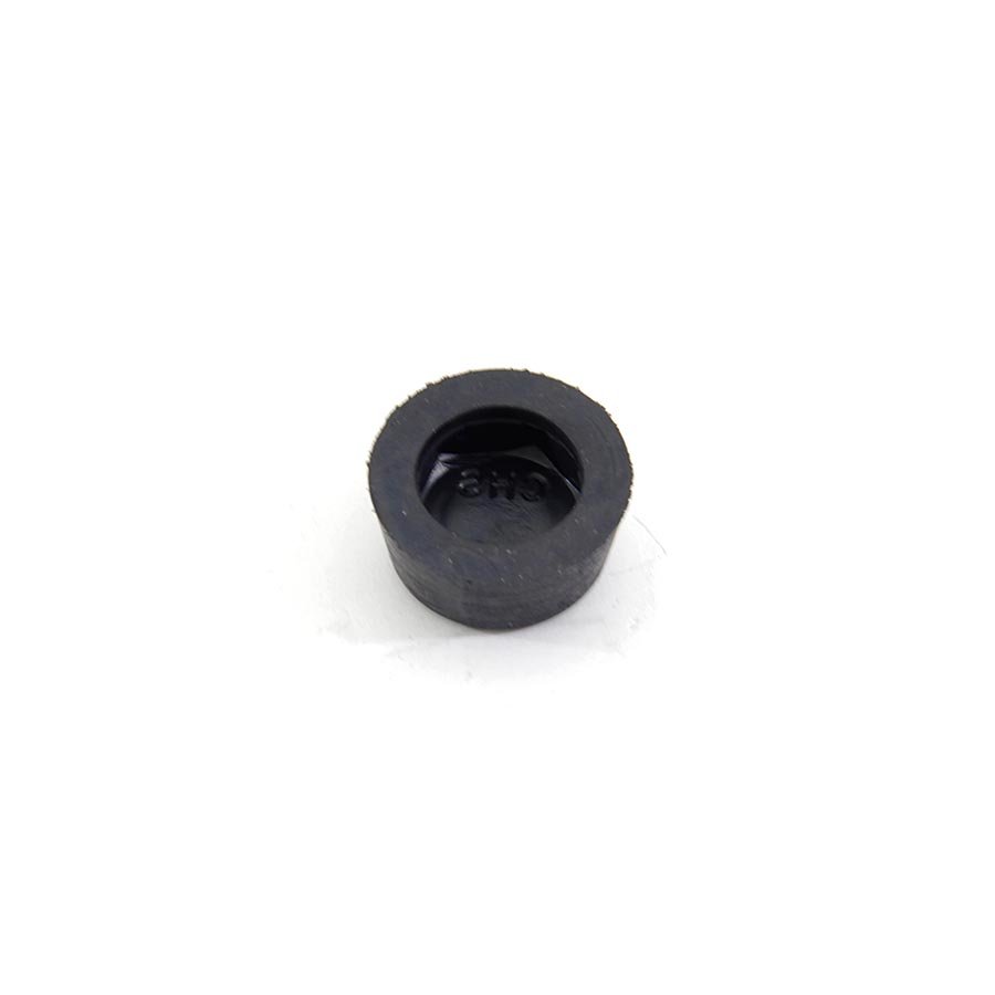Černý gumový doraz návlečný pro hlavu šroubu FLOMA - průměr 2,5 cm a výška 1,2 cm