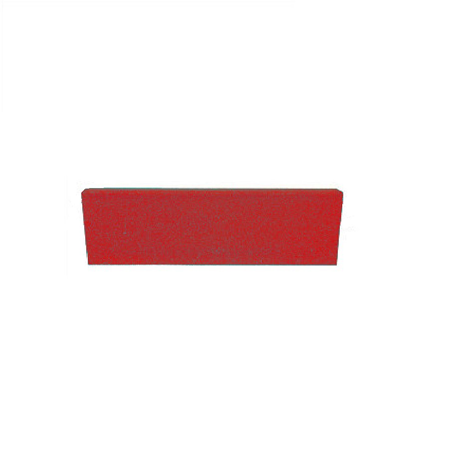 Červený gumový rovný nájezd pro gumovou dlažbu - délka 75 cm, šířka 30 cm, výška 2,5 cm