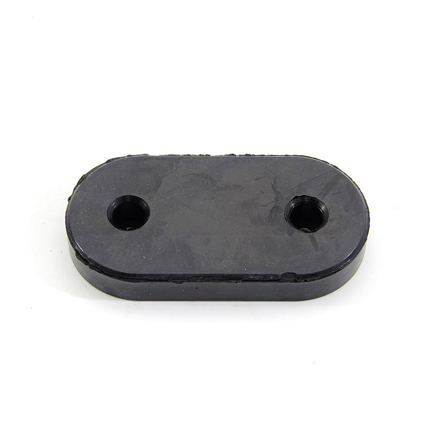 Čierny gumový doraz na rampu FLOMA - dĺžka 11,8 cm, šírka 6 cm a hrúbka 1,7 cm