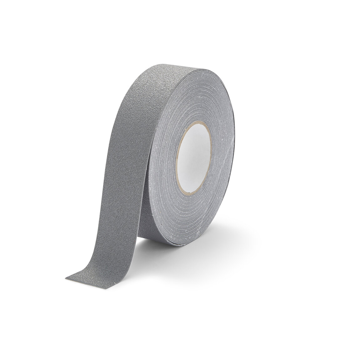 Šedá plastová voděodolná protiskluzová páska FLOMA Super Resilient - délka 18,3 m, šířka 5 cm, tloušťka 1,3 mm