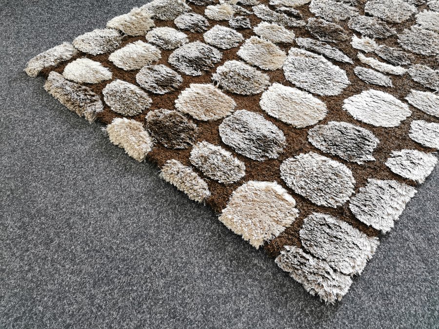 Hnedý kusový koberec Shaggy - dĺžka 170 cm a šírka 120 cm