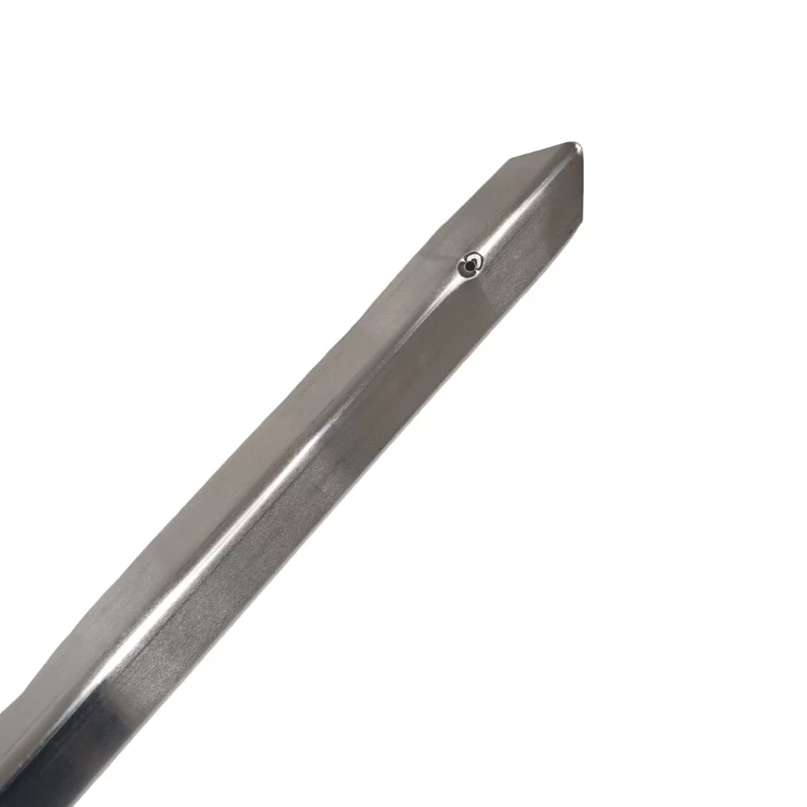 Stříbrná hliníková ochrana rohů zdí, stěn s otvory pro šrouby CP10 - délka 150 cm, šířka 4 x 4 cm, tloušťka 0,1 cm