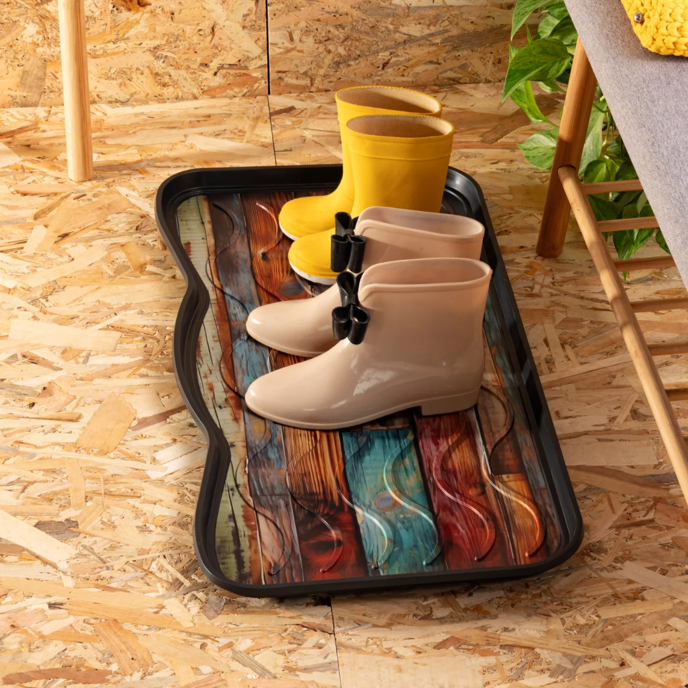 Schuhabtropfer aus Kunststoff für Schuhe FLOMA Colored Wood - Länge 38 cm, Breite 75 cm, Höhe 2,1 cm