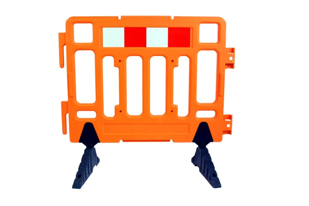 Reflektierende mobile Sicherheitsbarriere aus Kunststoff - Länge 110 cm, Breite 100 cm - orange