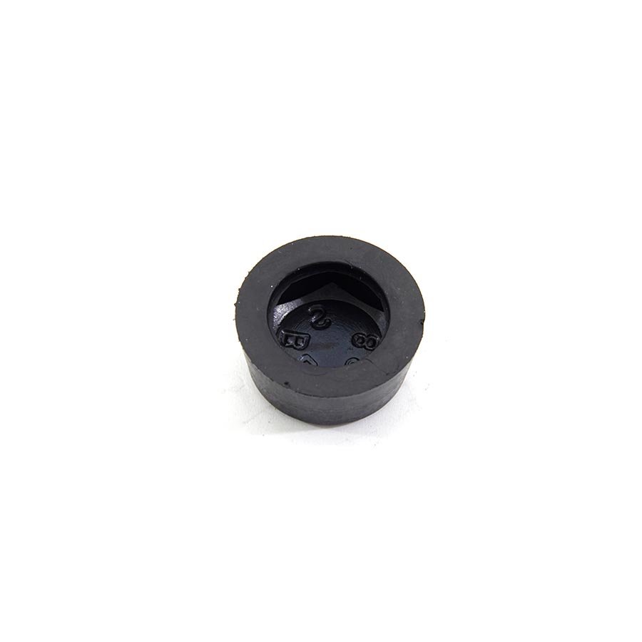 Černý gumový doraz návlečný pro hlavu šroubu FLOMA - průměr 2,8 cm a výška 1,3 cm