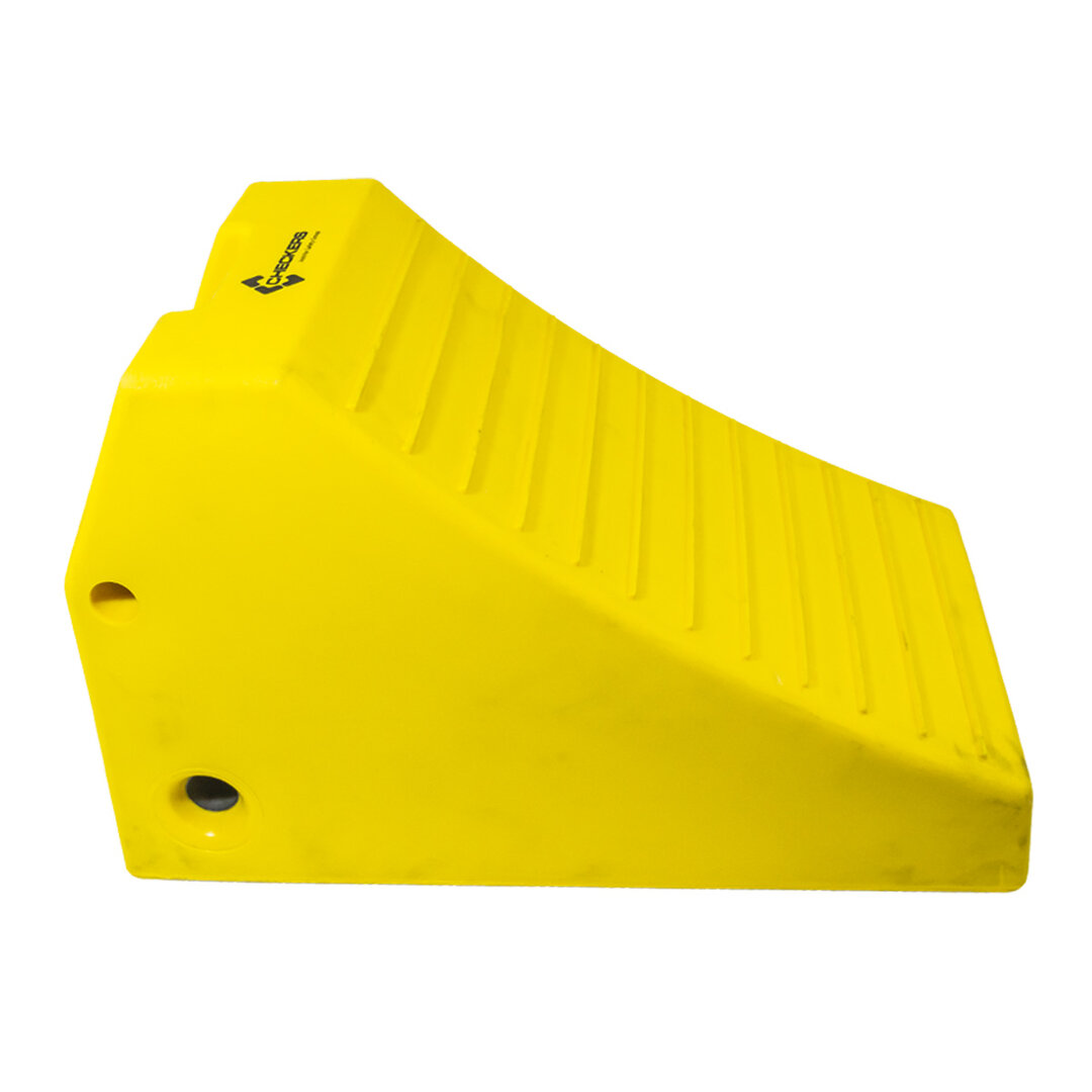 Žlutý plastový zakládací klín MC3011 - délka 62,5 cm, šířka 36 cm, výška 41 cm