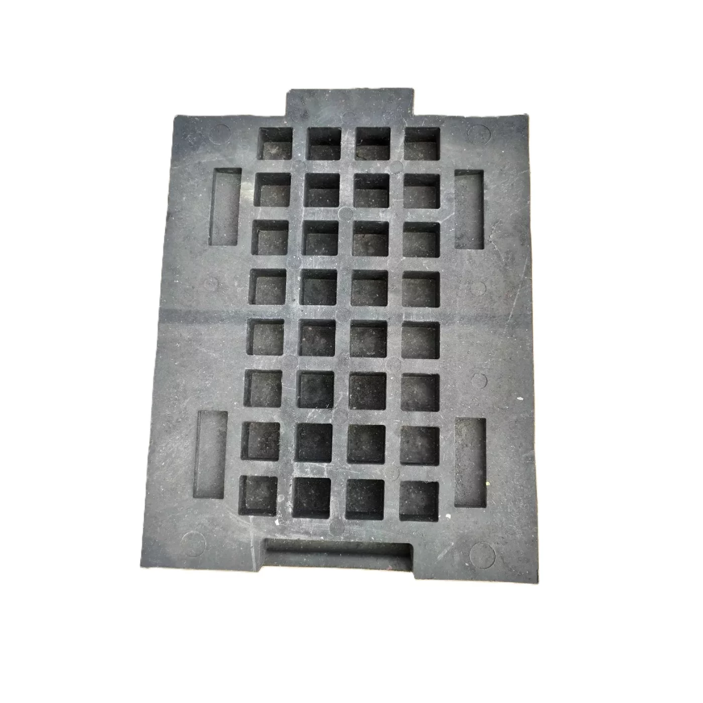 Bremsschwelle aus Kunststoff SB60 - Länge 39 cm, Breite 50 cm, Höhe 5 cm - schwarze