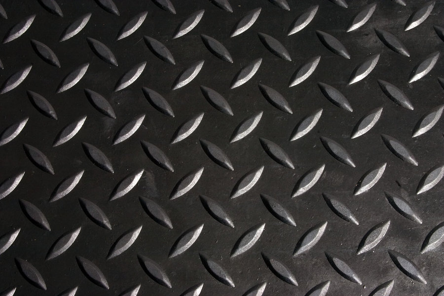Čierna gumová protišmyková rohož (25% nitrilová guma) (okraj) Comfort-Lok - dĺžka 80 cm, šírka 70 cm a výška 1,2 cm