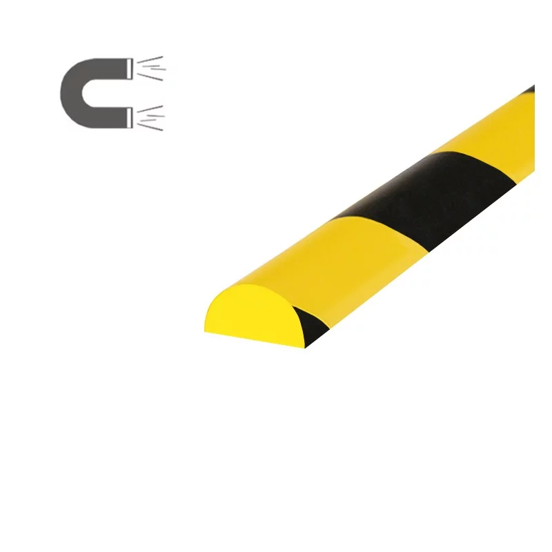 Čierno-žltá penová magnetická ochrana rohu steny typ ED - dĺžka 100 cm, šírka 4 cm, výška 2 cm