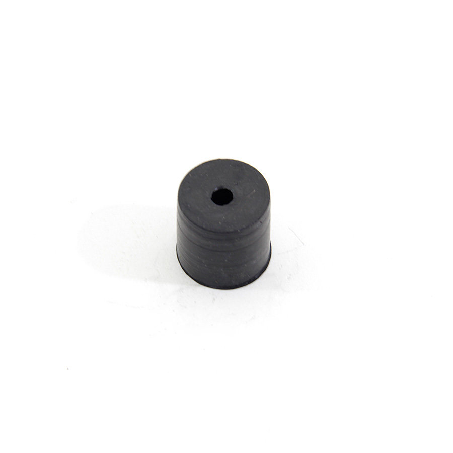 Černý pryžový válcový doraz s dírou pro šroub FLOMA - průměr 2 cm a výška 2 cm