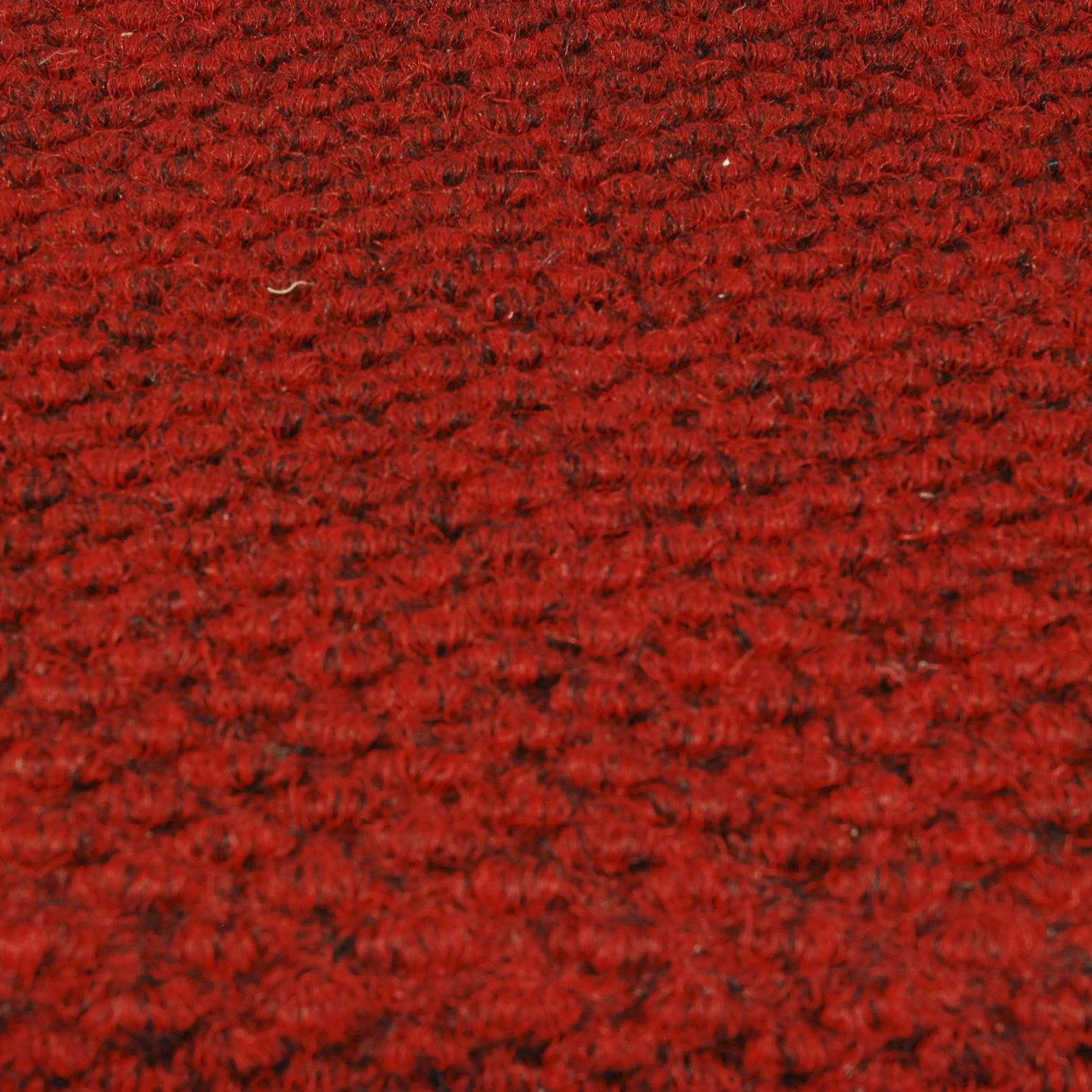 Stufenmatte aus Teppich FLOMA PP10 Selbstklebend und rutschfest - Länge 80 cm, Breite 24 cm, Höhe 1 cm - Rot